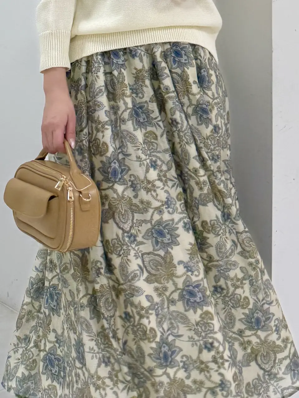 ONWARD CROSSET SELECT 市川 コーディネート画像