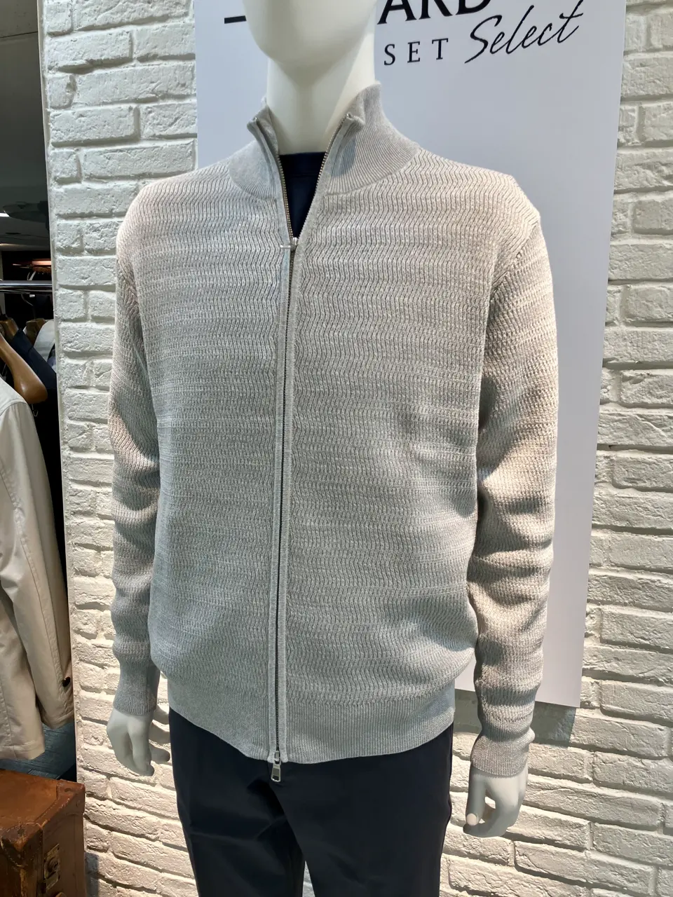 ONWARD CROSSET SELECT 斉藤 コーディネート画像