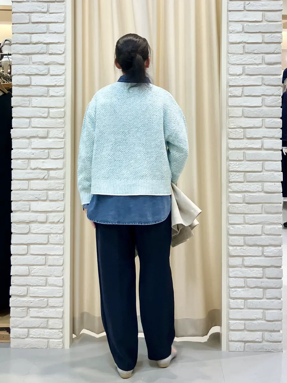 ONWARD CROSSET SELECT 中野 コーディネート画像