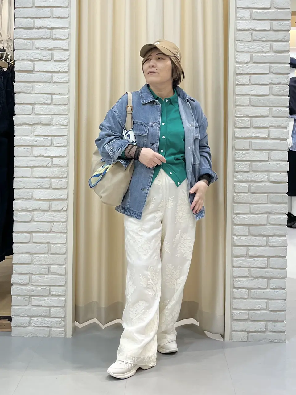 ONWARD CROSSET SELECT 吉田 コーディネート画像