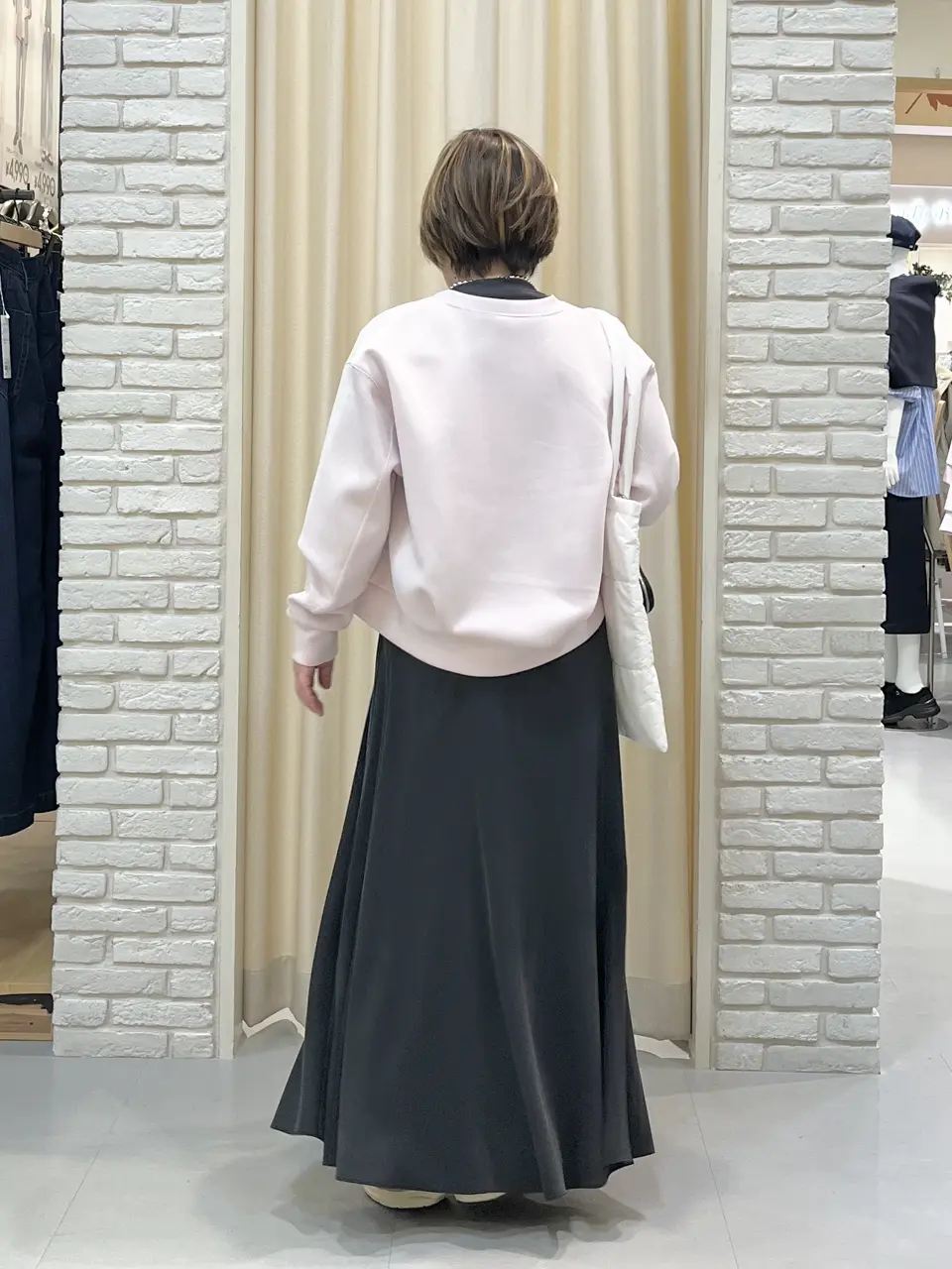 ONWARD CROSSET SELECT 吉田 コーディネート画像