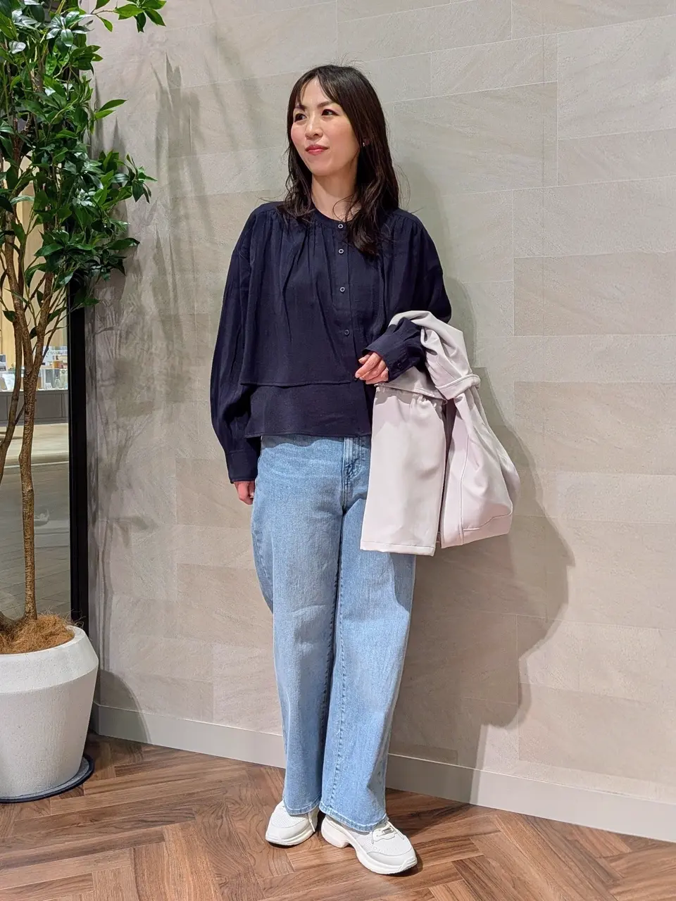 ONWARD CROSSET SELECT 浅岡 コーディネート画像