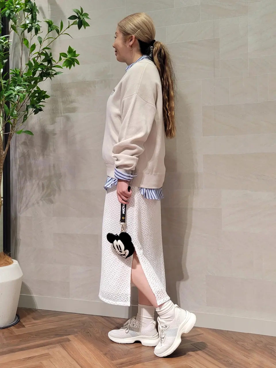 ONWARD CROSSET SELECT 西村 コーディネート画像