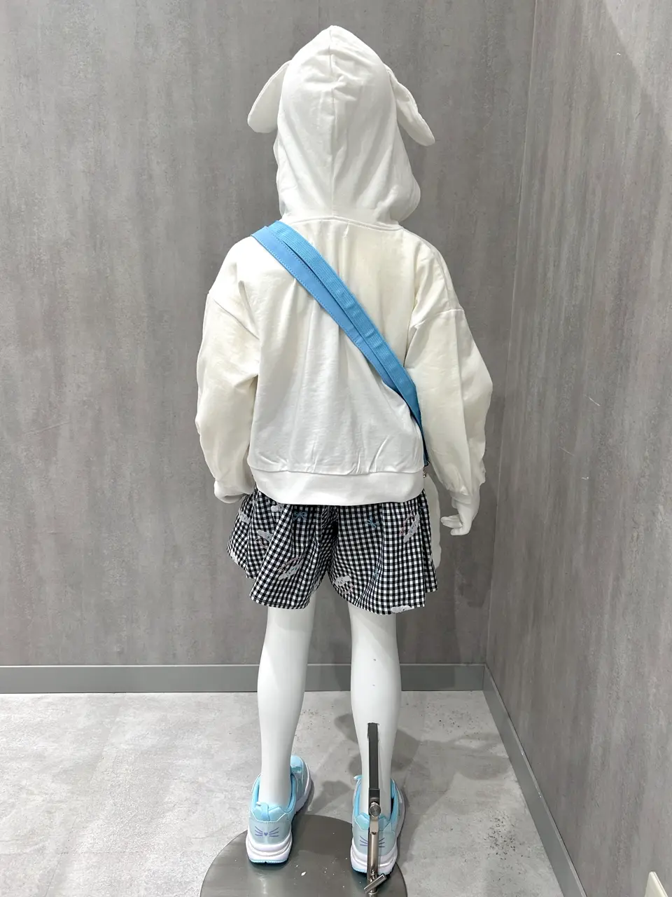 ONWARD CROSSET SELECT 秋葉 コーディネート画像