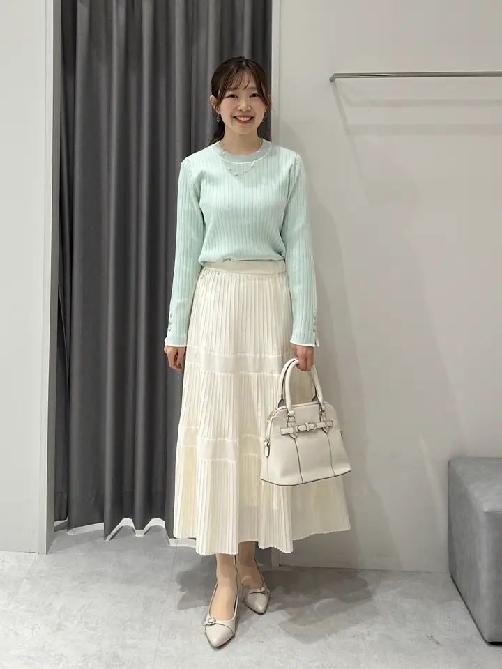 ONWARD CROSSET SELECT みぃ コーディネート画像