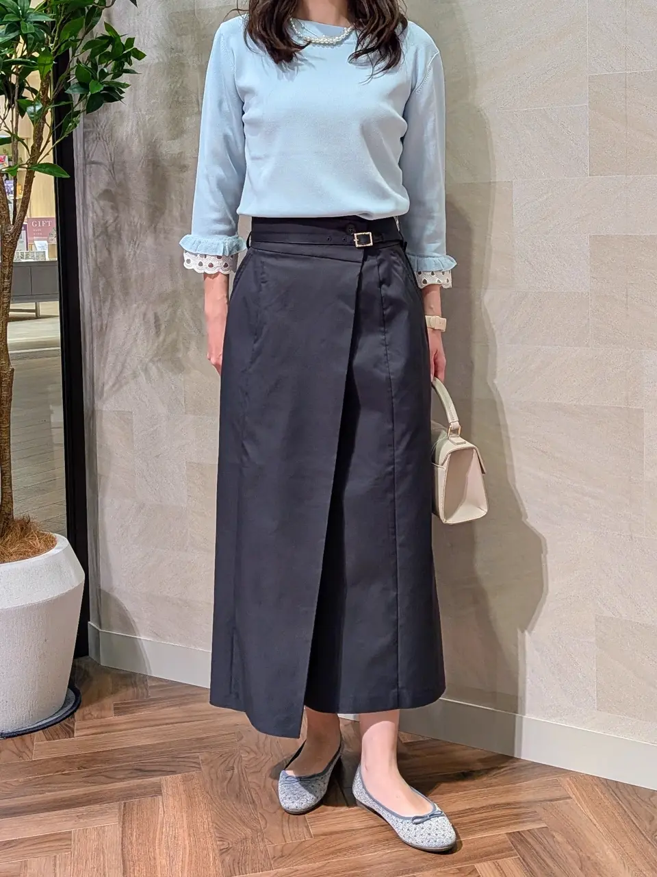 ONWARD CROSSET SELECT 浅岡 コーディネート画像