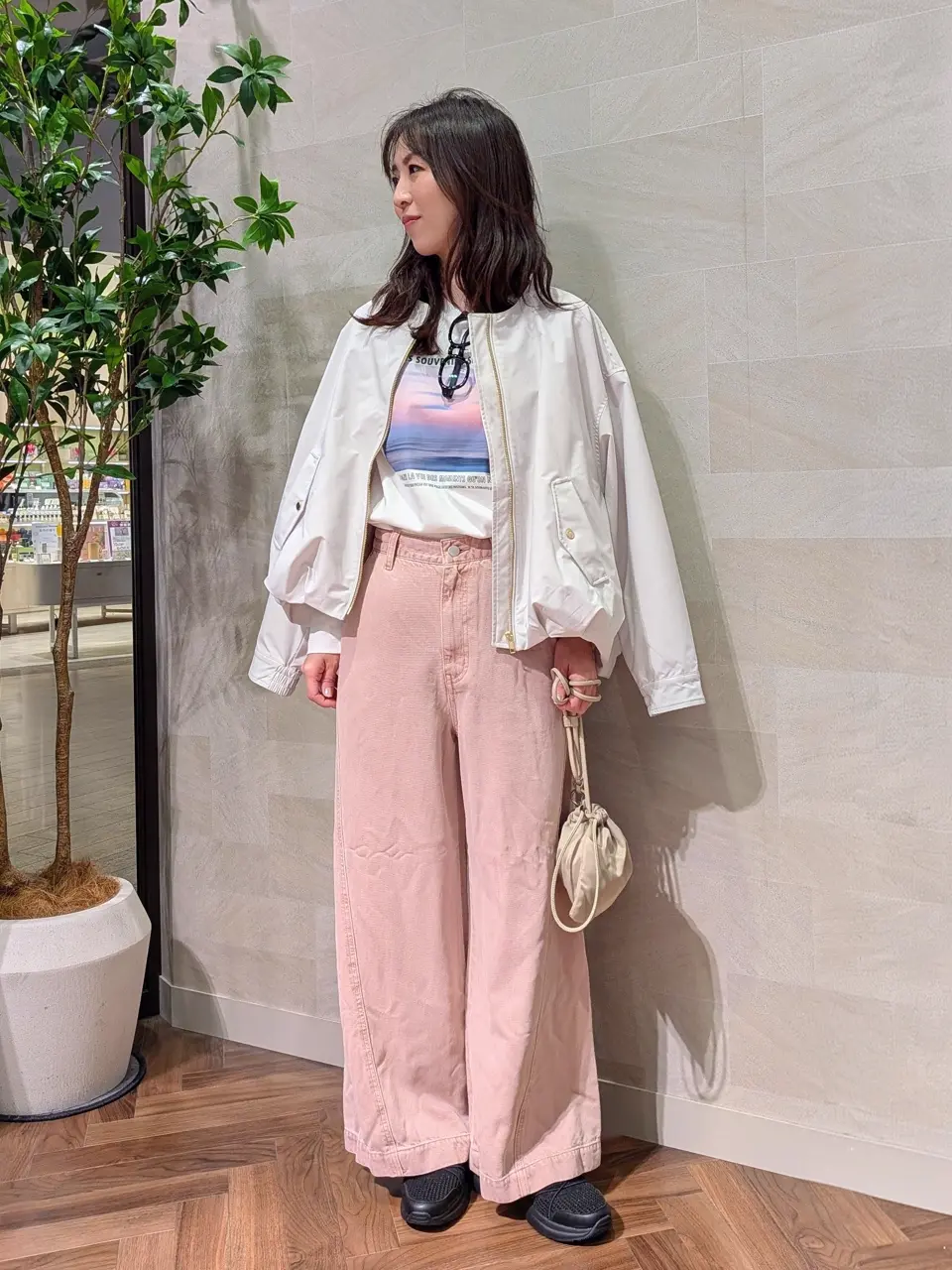  浅岡 コーディネート画像