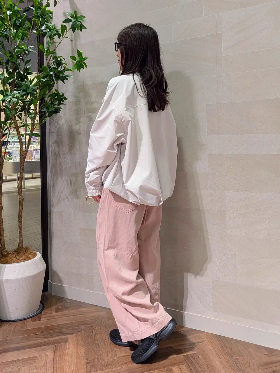 ONWARD CROSSET SELECT 浅岡 コーディネート画像