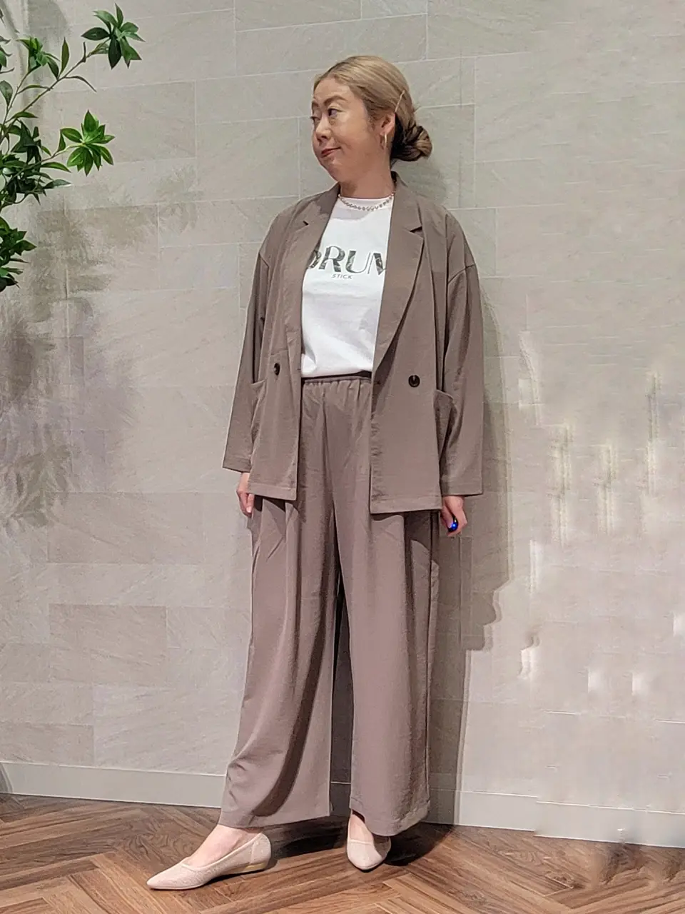 ONWARD CROSSET SELECT 西村 コーディネート画像