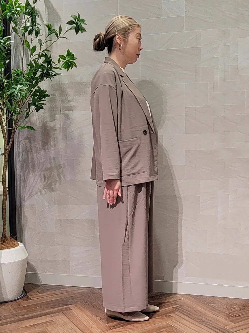 ONWARD CROSSET SELECT 西村 コーディネート画像