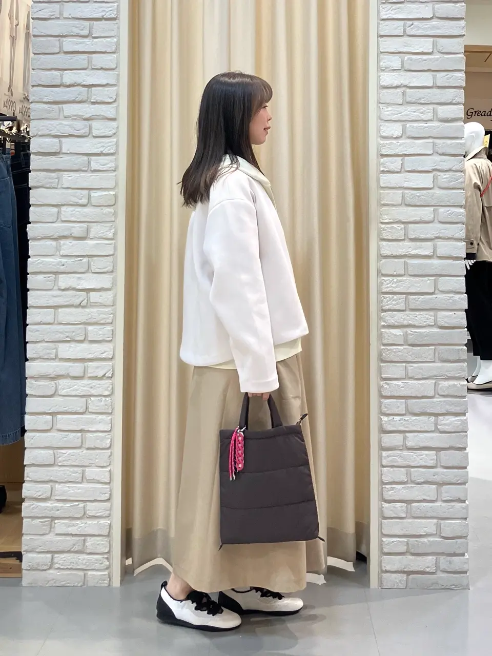 ONWARD CROSSET SELECT 檀 コーディネート画像