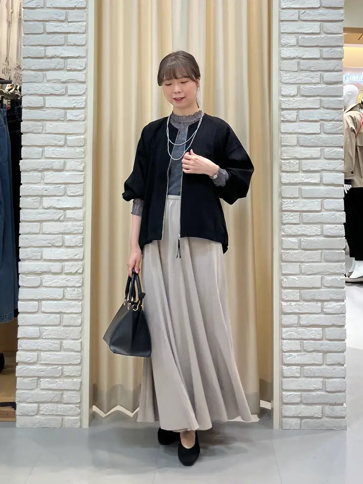 ONWARD CROSSET SELECT 檀 コーディネート画像