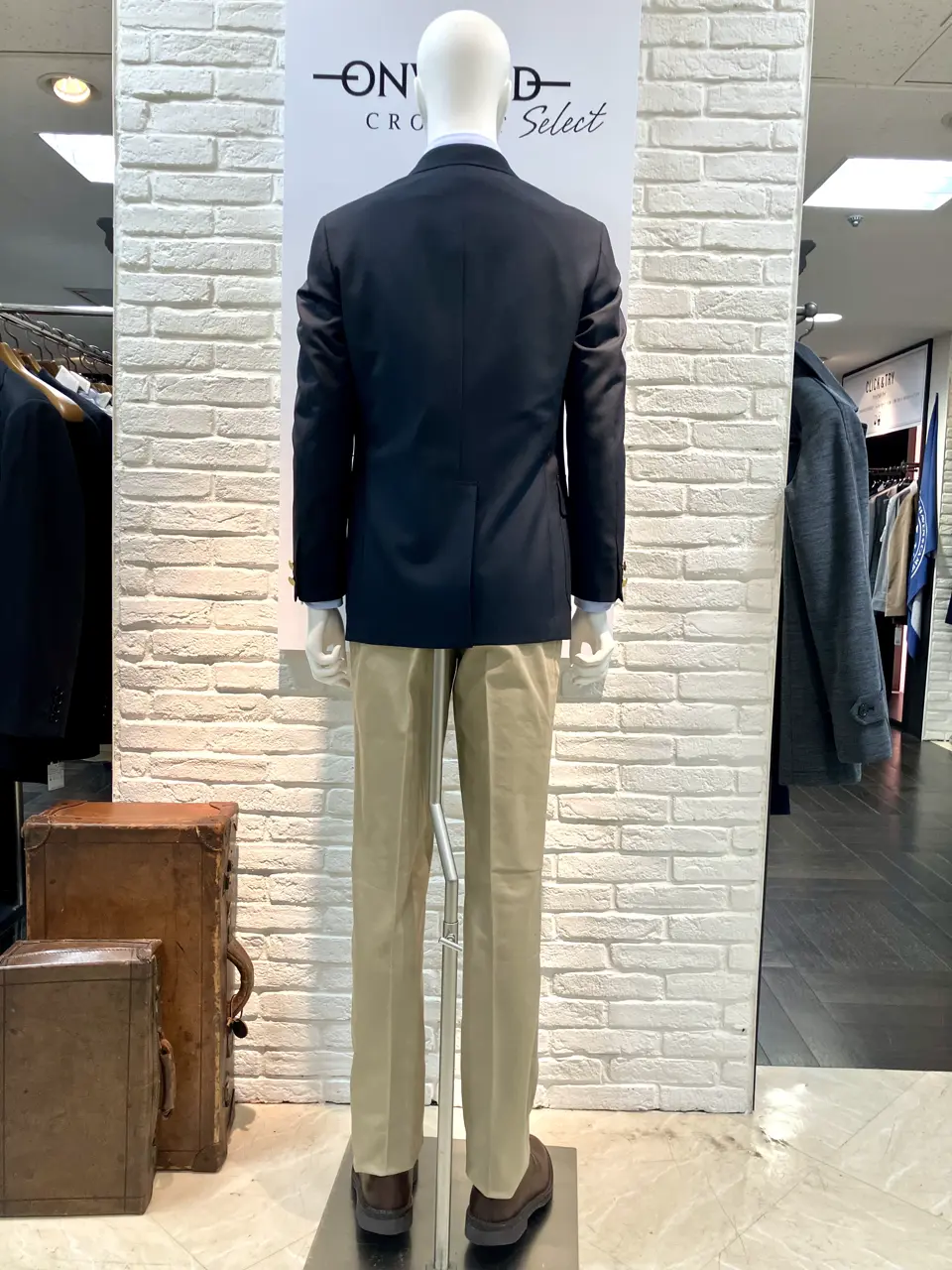 ONWARD CROSSET SELECT 斉藤 コーディネート画像