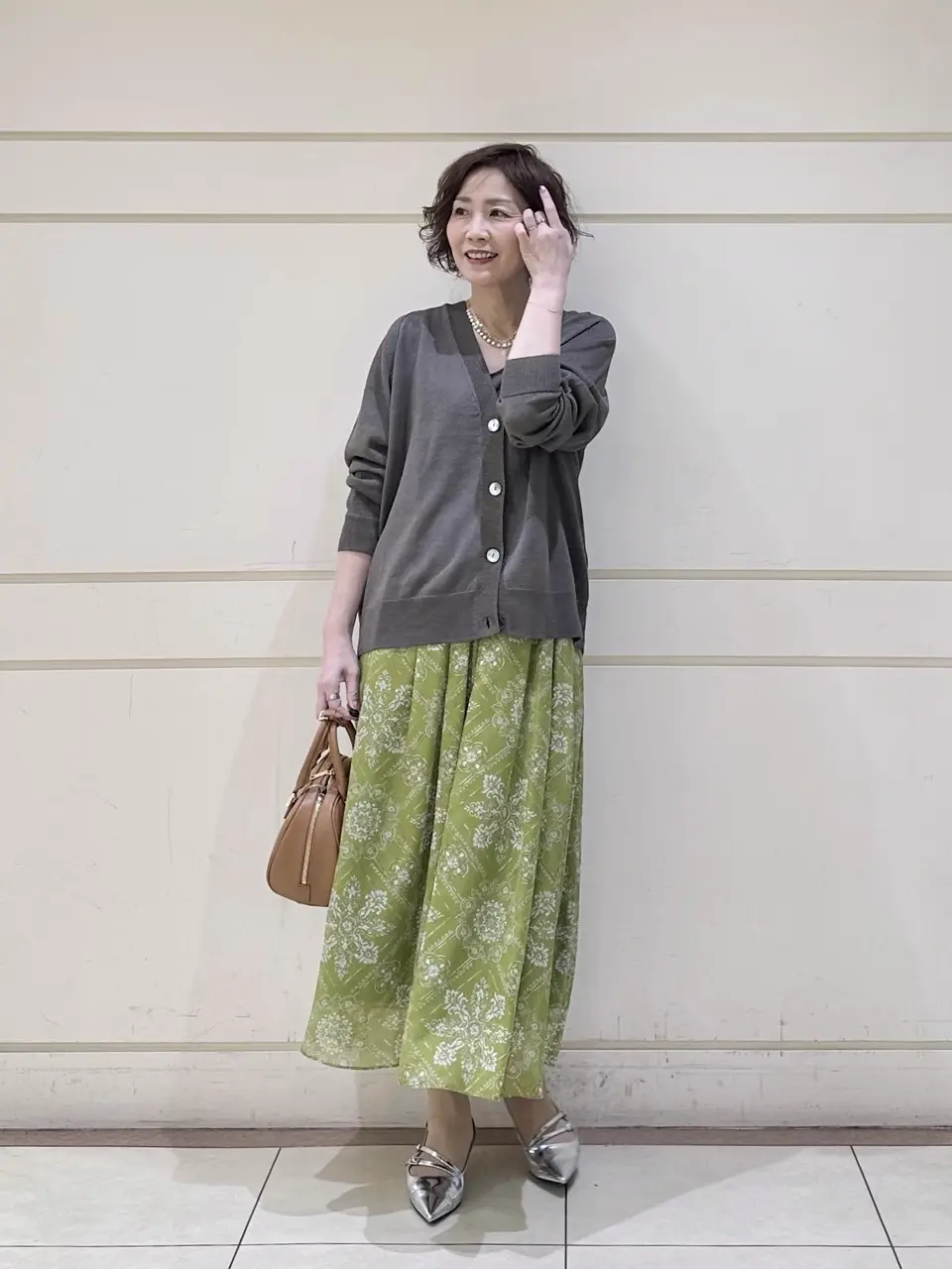 ONWARD CROSSET SELECT maruri コーディネート画像