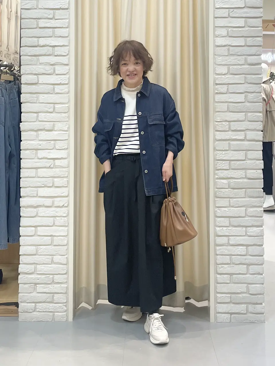  TSUKI コーディネート画像