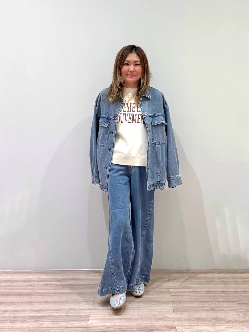  スタッフ コーディネート画像