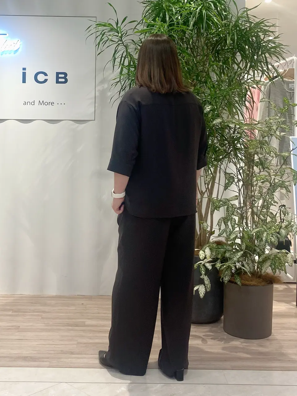 ONWARD CROSSET SELECT 石山 コーディネート画像