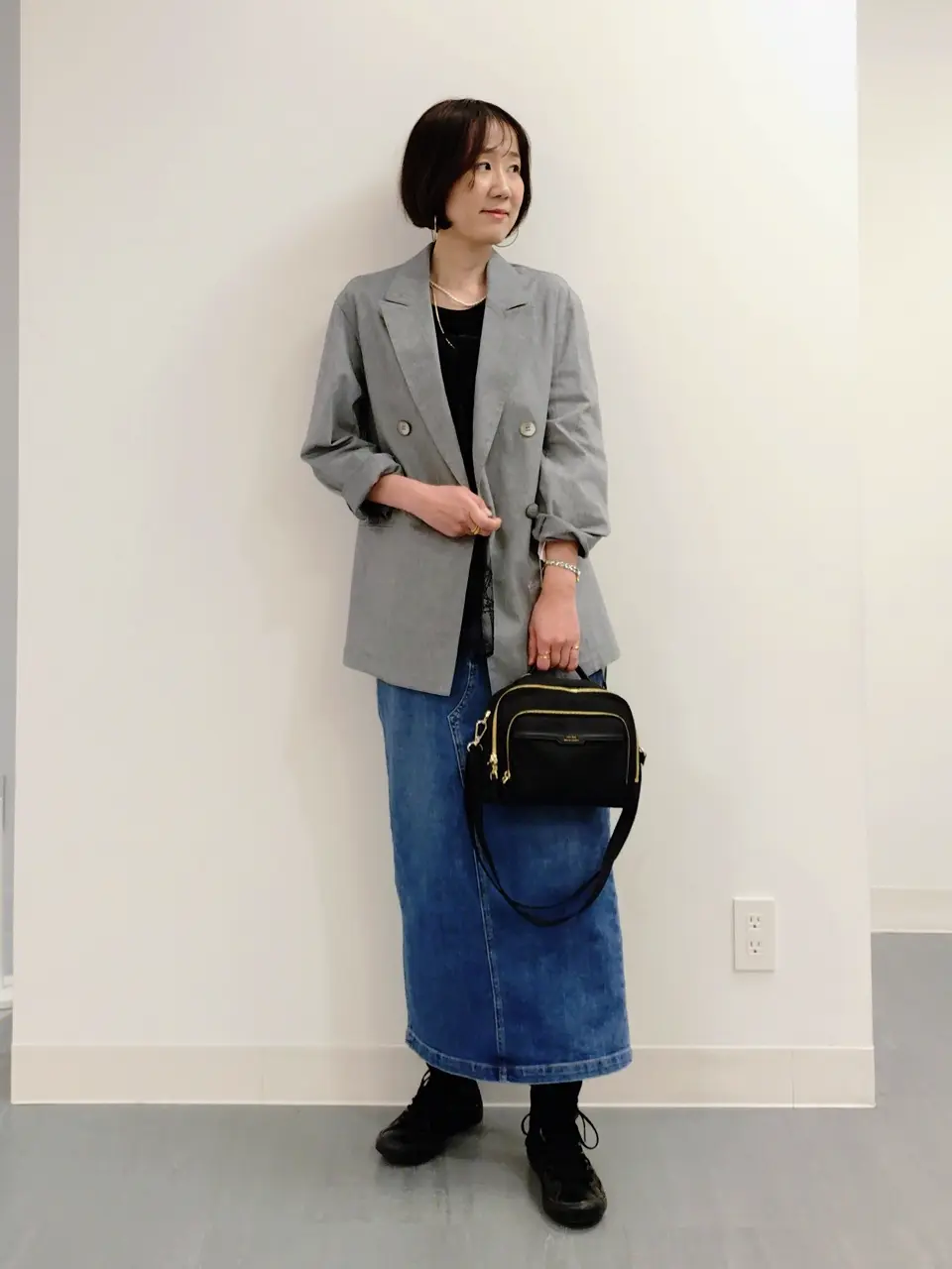  荒谷 コーディネート画像