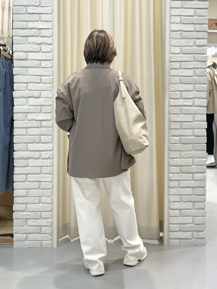 ONWARD CROSSET SELECT 吉田 コーディネート画像