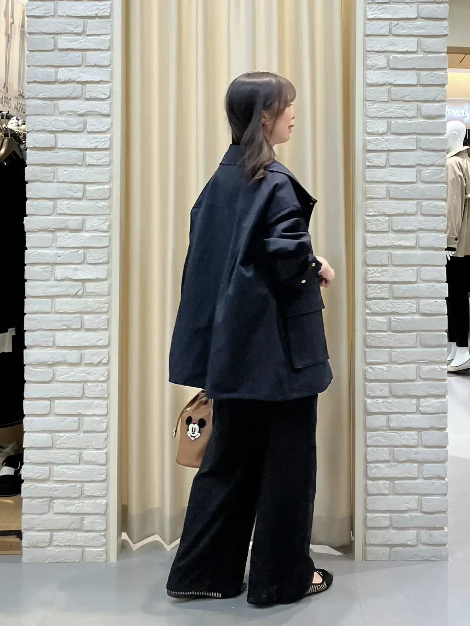 ONWARD CROSSET SELECT 檀 コーディネート画像