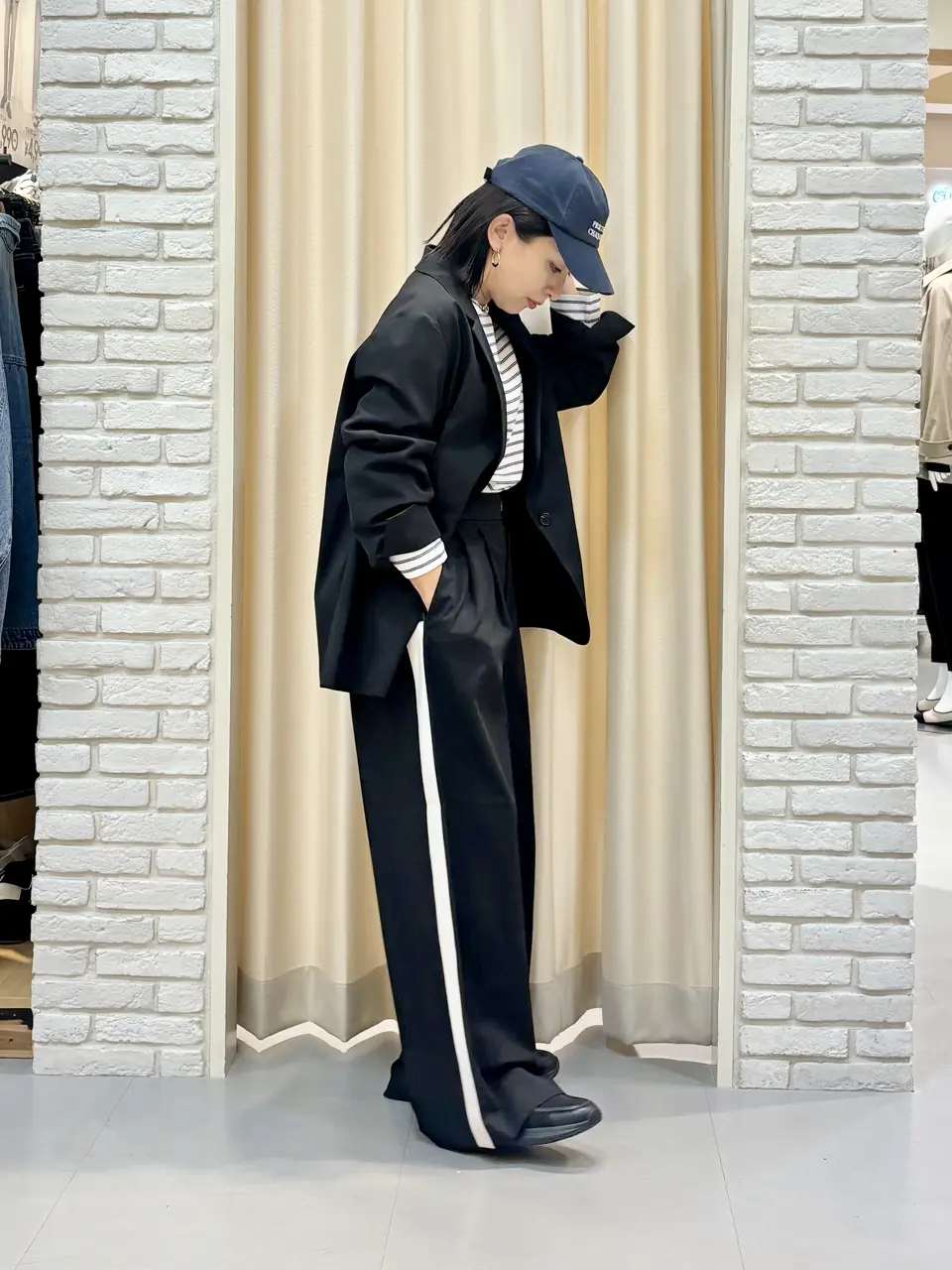 ONWARD CROSSET SELECT 服部 コーディネート画像