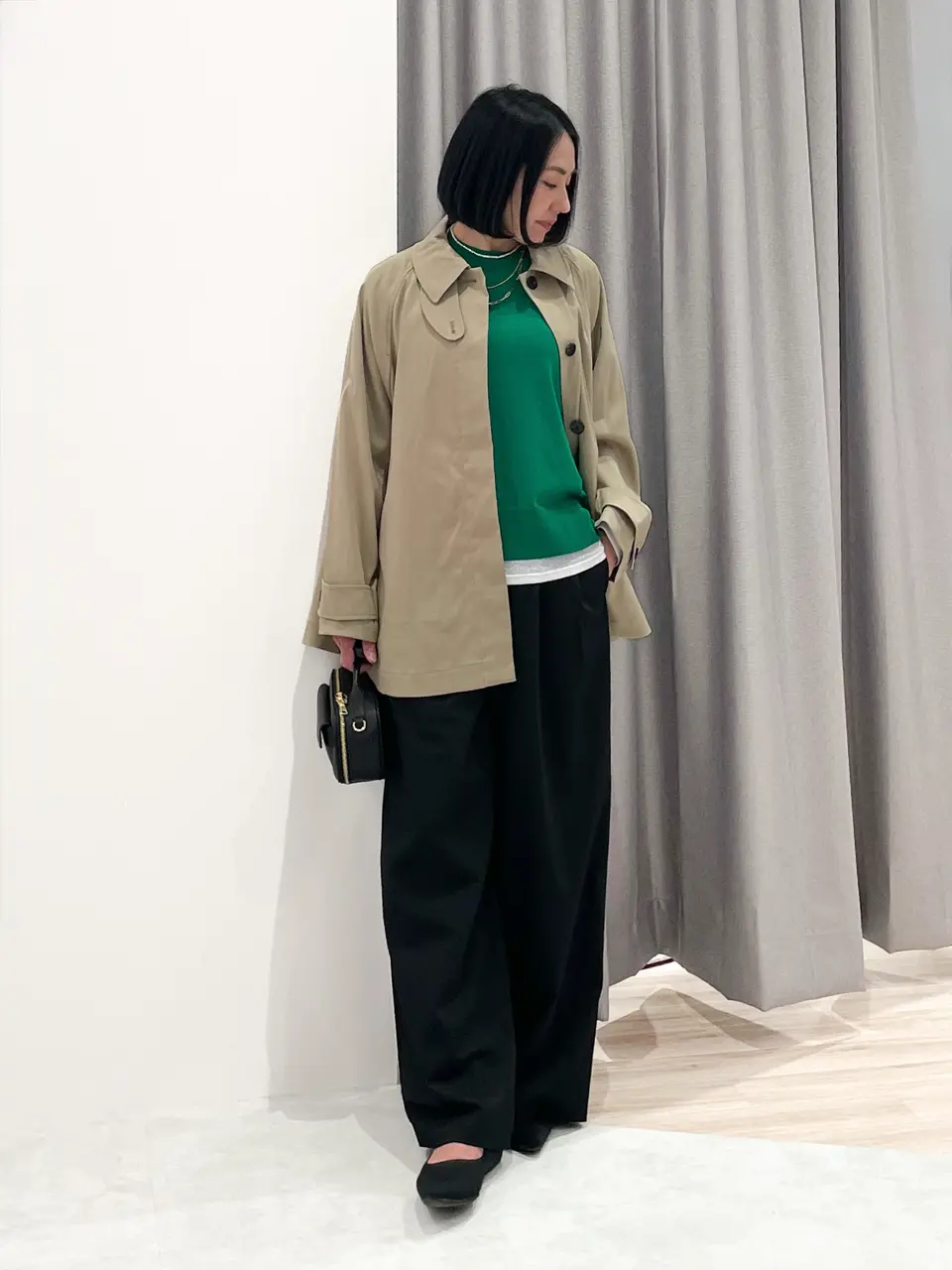  MIKA コーディネート画像