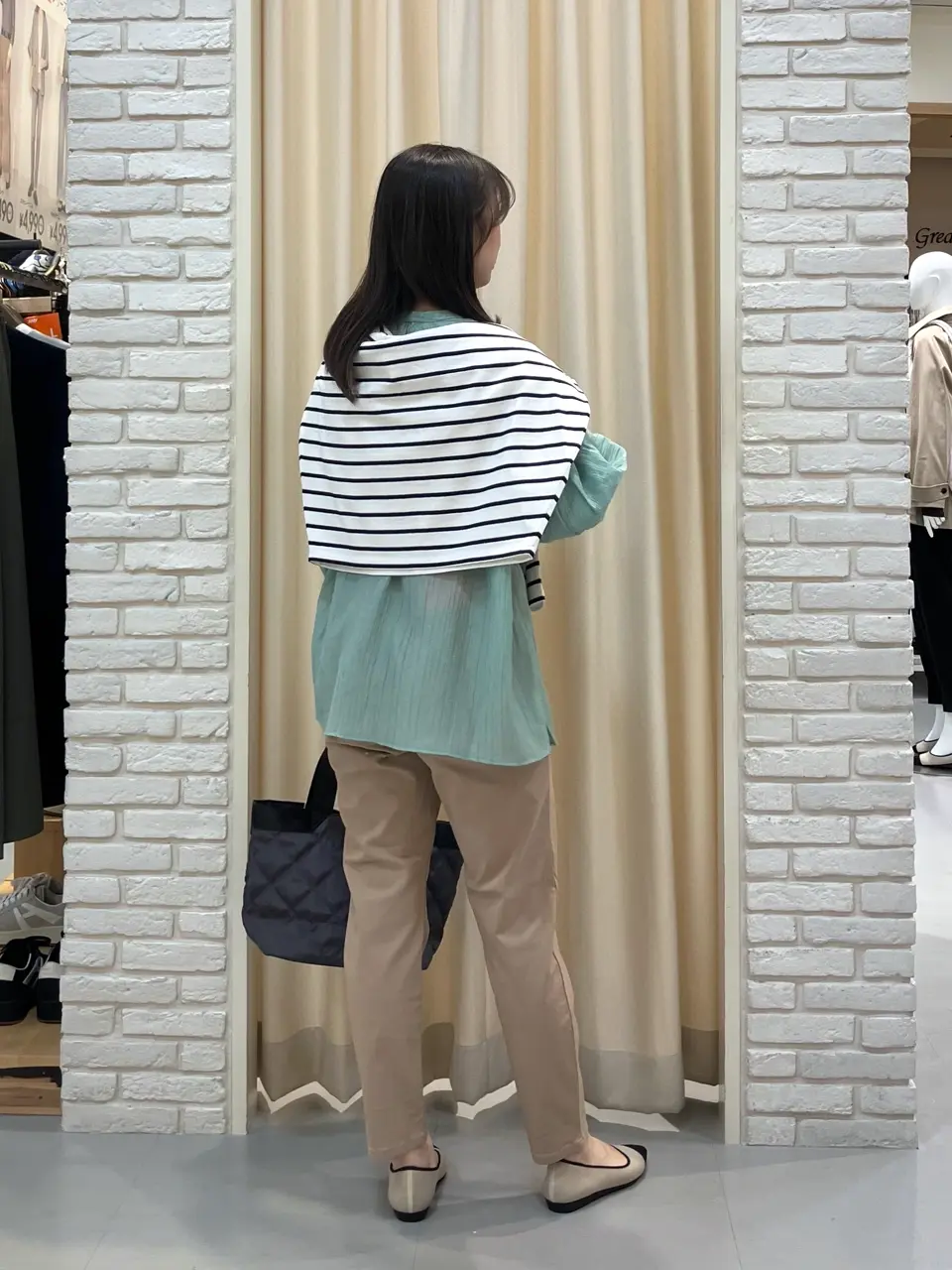 ONWARD CROSSET SELECT 檀 コーディネート画像