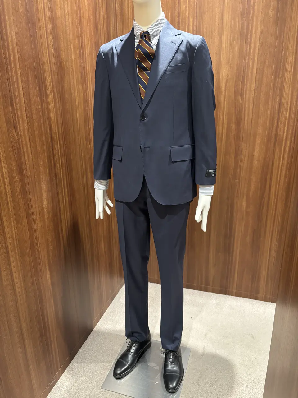 ONWARD CROSSET SELECT 戸森 コーディネート画像