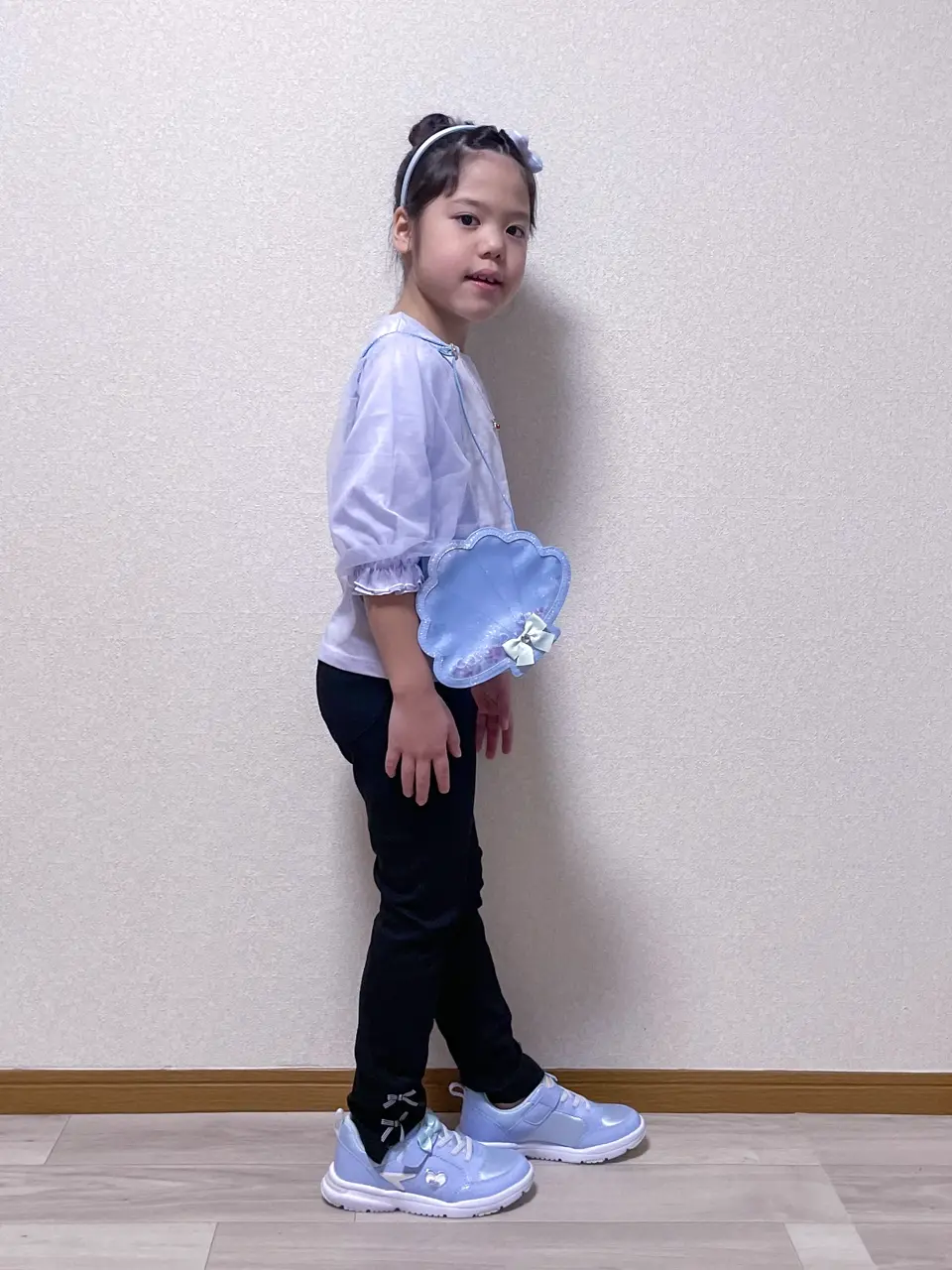 ONWARD CROSSET SELECT MIKA コーディネート画像