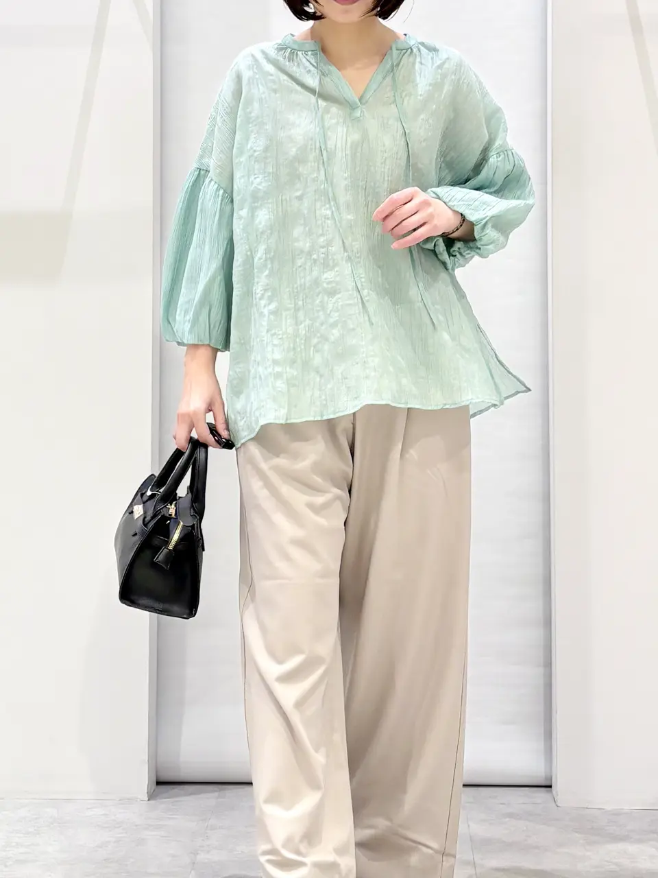 ONWARD CROSSET SELECT 横田 コーディネート画像