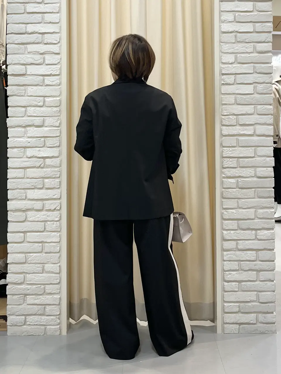 ONWARD CROSSET SELECT 吉田 コーディネート画像