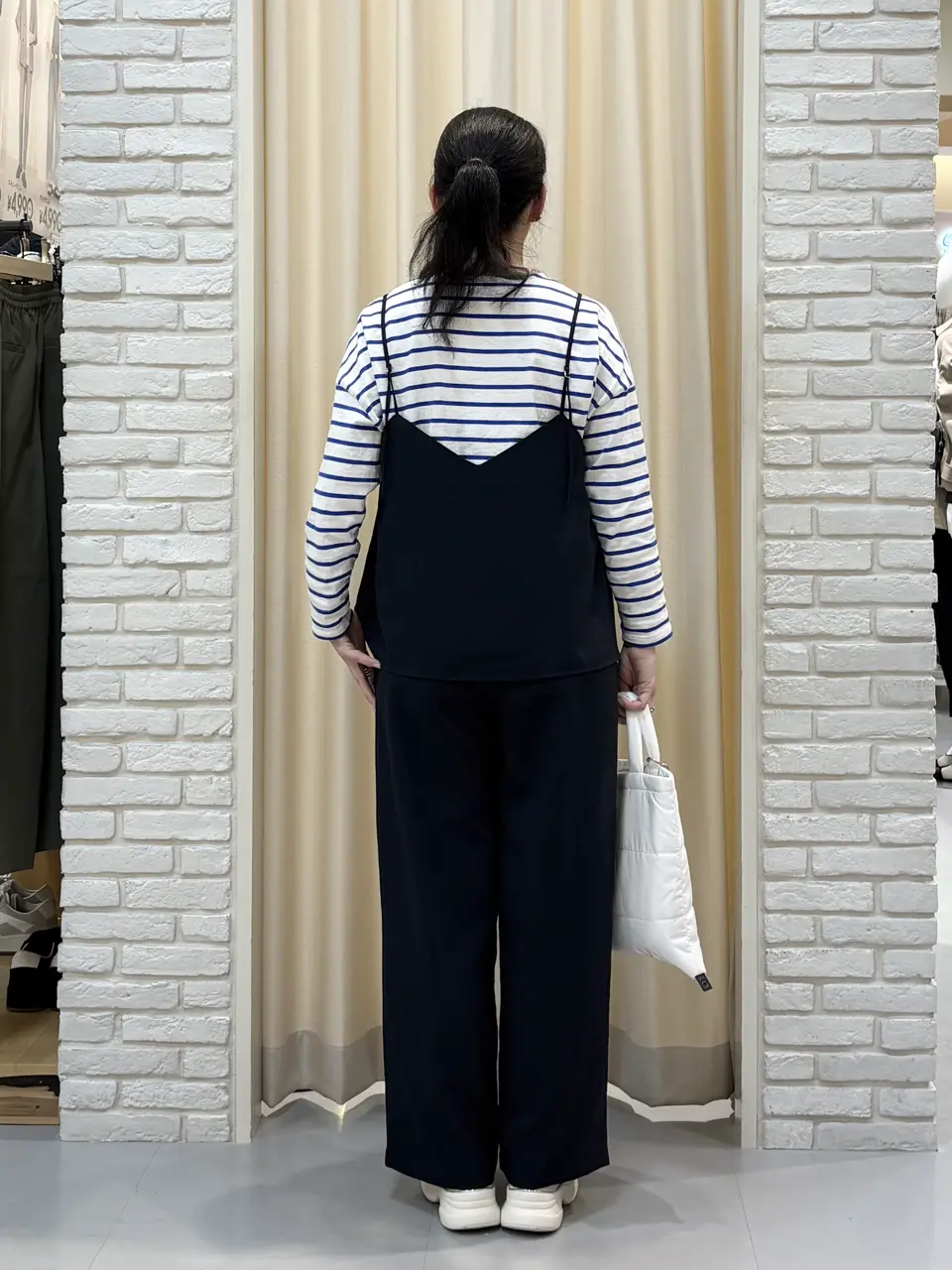 ONWARD CROSSET SELECT 中野 コーディネート画像