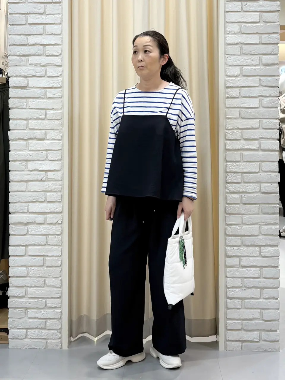 ONWARD CROSSET SELECT 中野 コーディネート画像