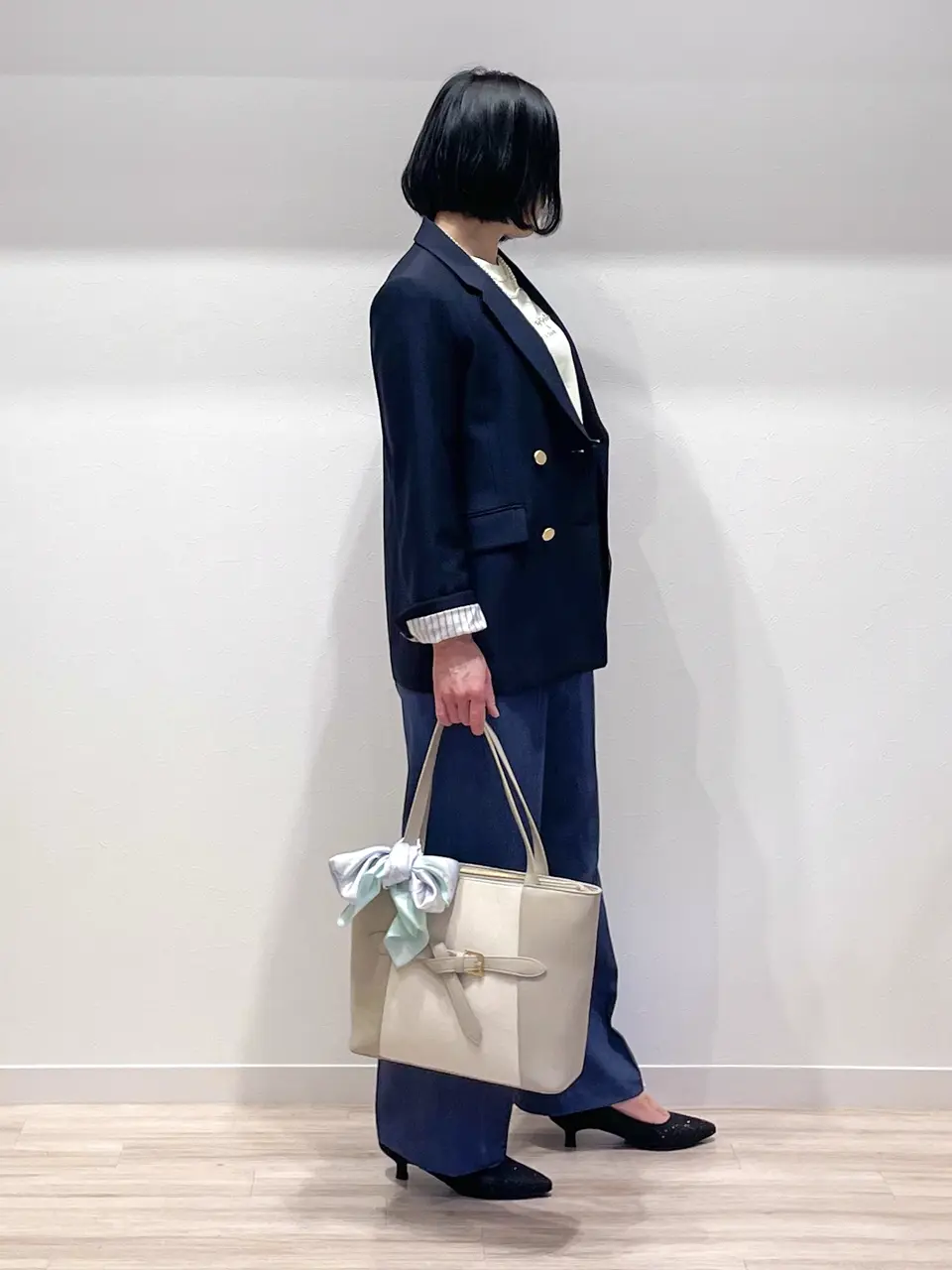 ONWARD CROSSET SELECT MIKA コーディネート画像