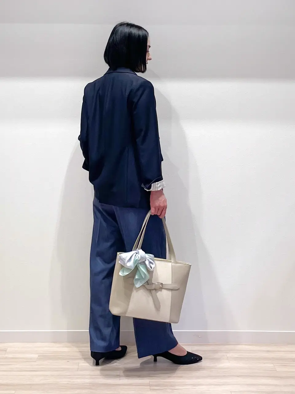 ONWARD CROSSET SELECT MIKA コーディネート画像