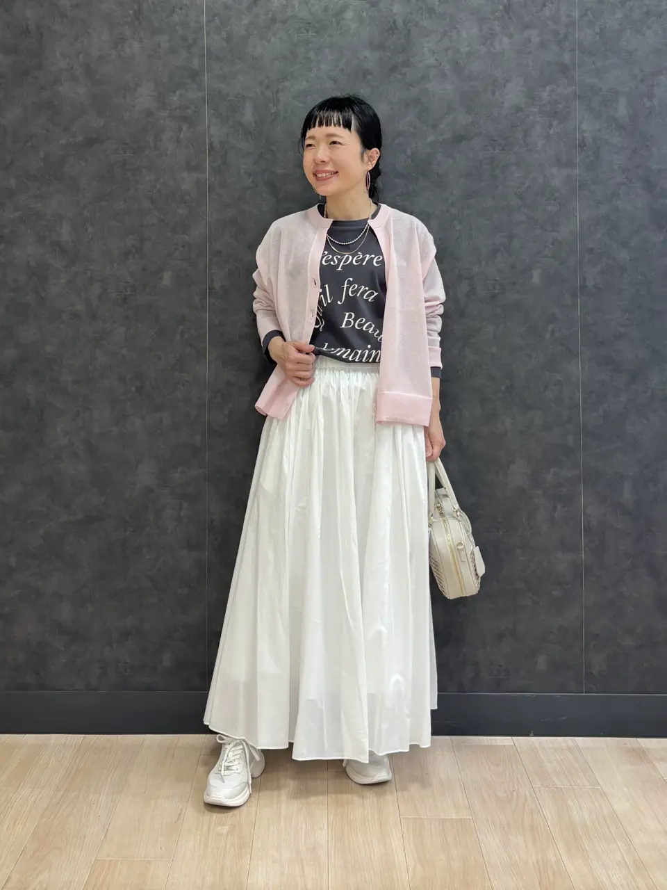  濱 コーディネート画像