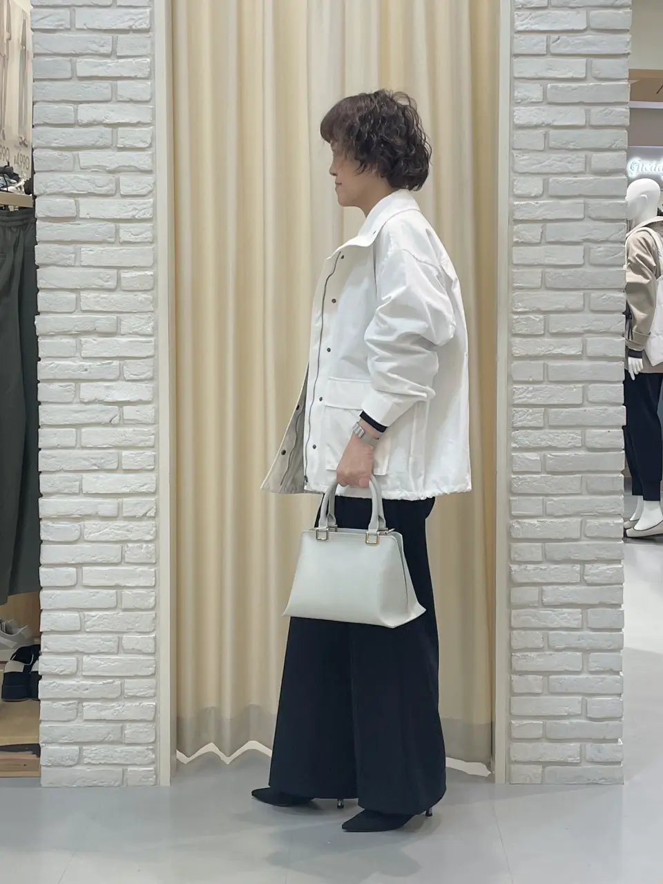 ONWARD CROSSET SELECT TSUKI コーディネート画像