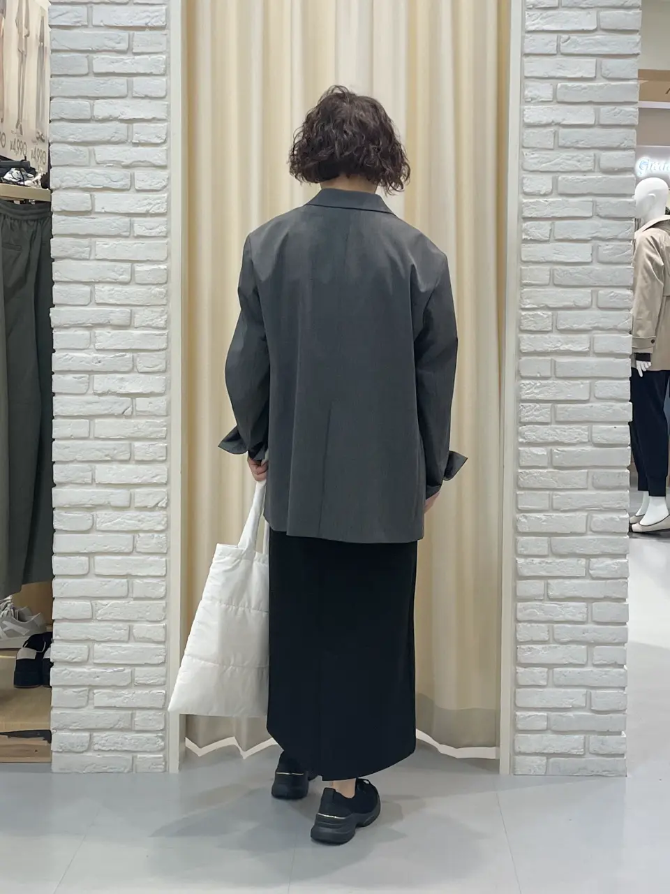 ONWARD CROSSET SELECT TSUKI コーディネート画像