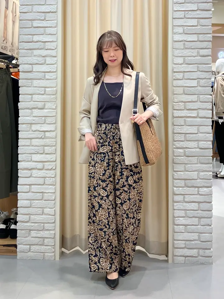 ONWARD CROSSET SELECT 檀 コーディネート画像