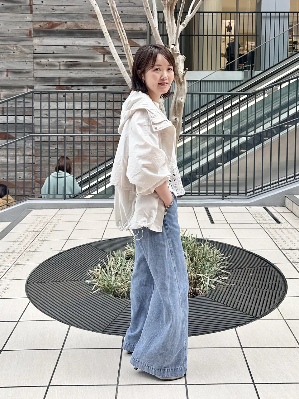 ONWARD CROSSET SELECT フジコ コーディネート画像