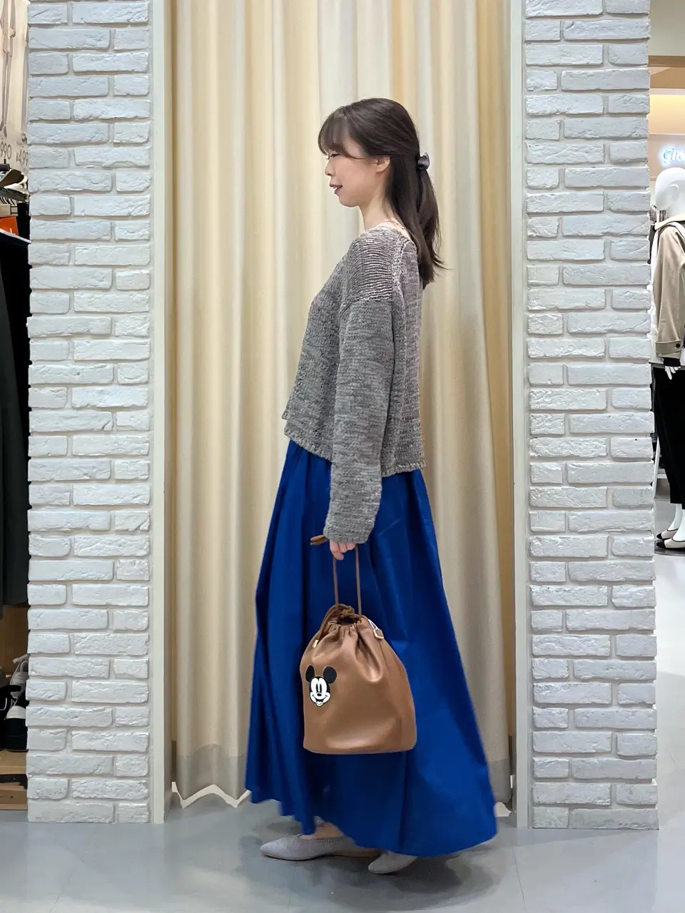 ONWARD CROSSET SELECT 檀 コーディネート画像