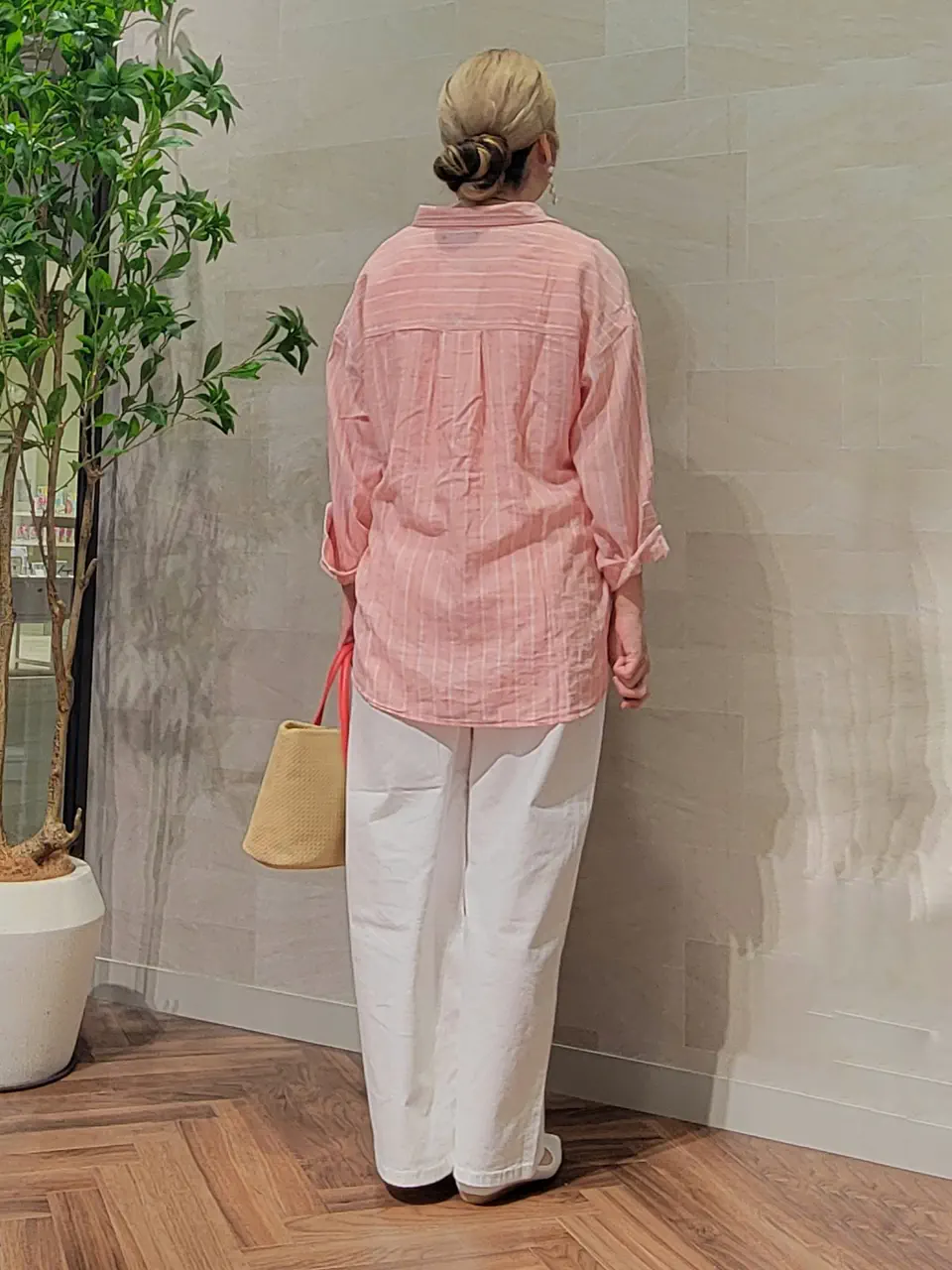 ONWARD CROSSET SELECT 西村 コーディネート画像