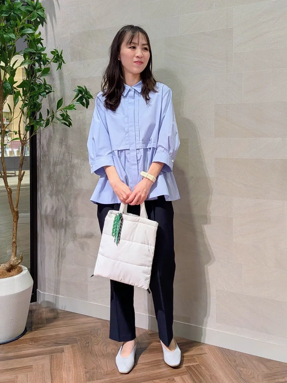 ONWARD CROSSET SELECT 浅岡 コーディネート画像