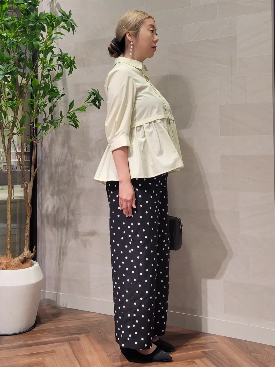 ONWARD CROSSET SELECT 西村 コーディネート画像