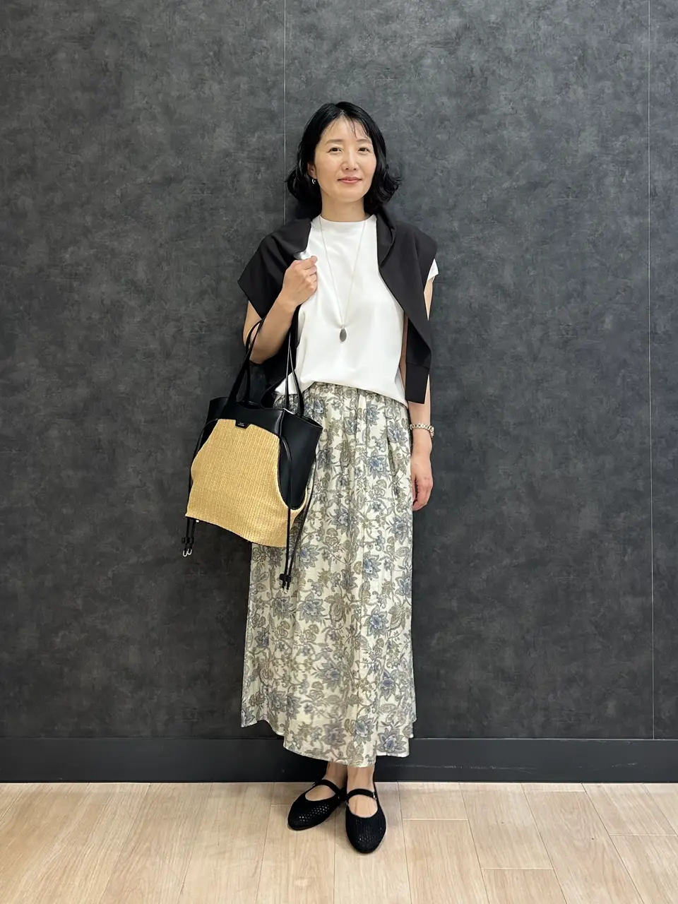 ONWARD CROSSET SELECT 鈴木 コーディネート画像