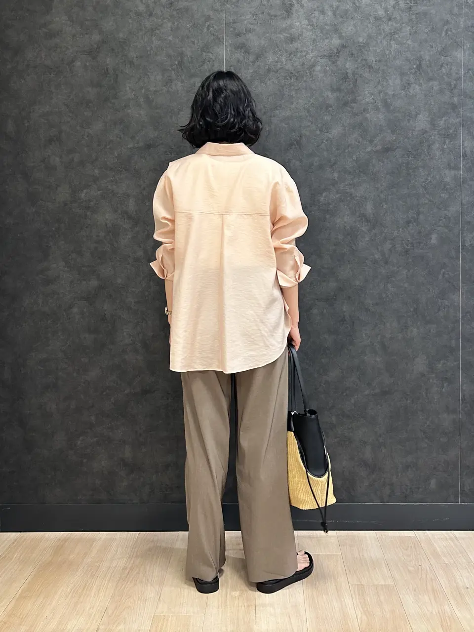 ONWARD CROSSET SELECT 鈴木 コーディネート画像