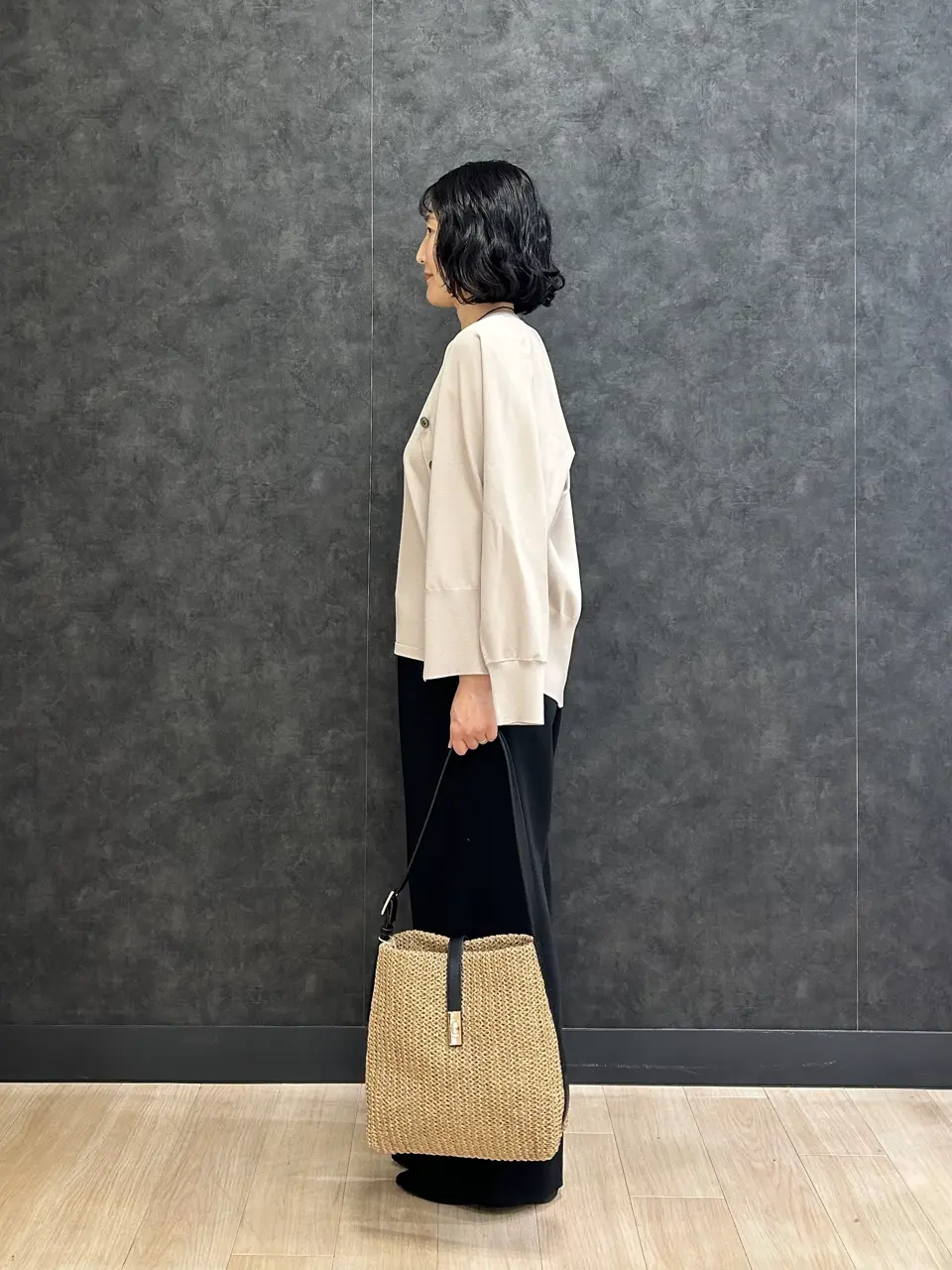 ONWARD CROSSET SELECT 鈴木 コーディネート画像