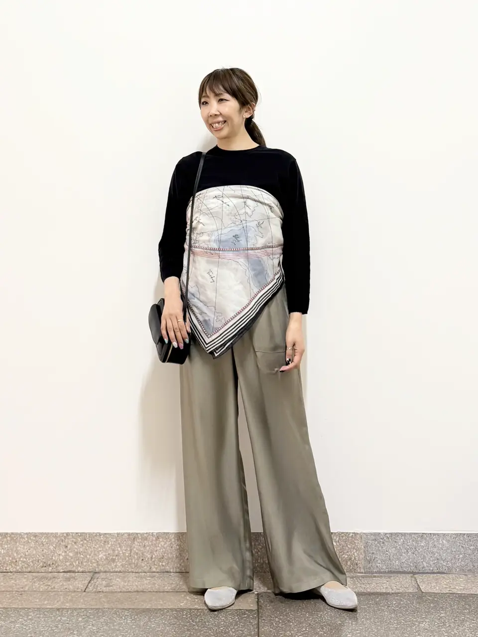 ONWARD CROSSET SELECT 佐藤 コーディネート画像