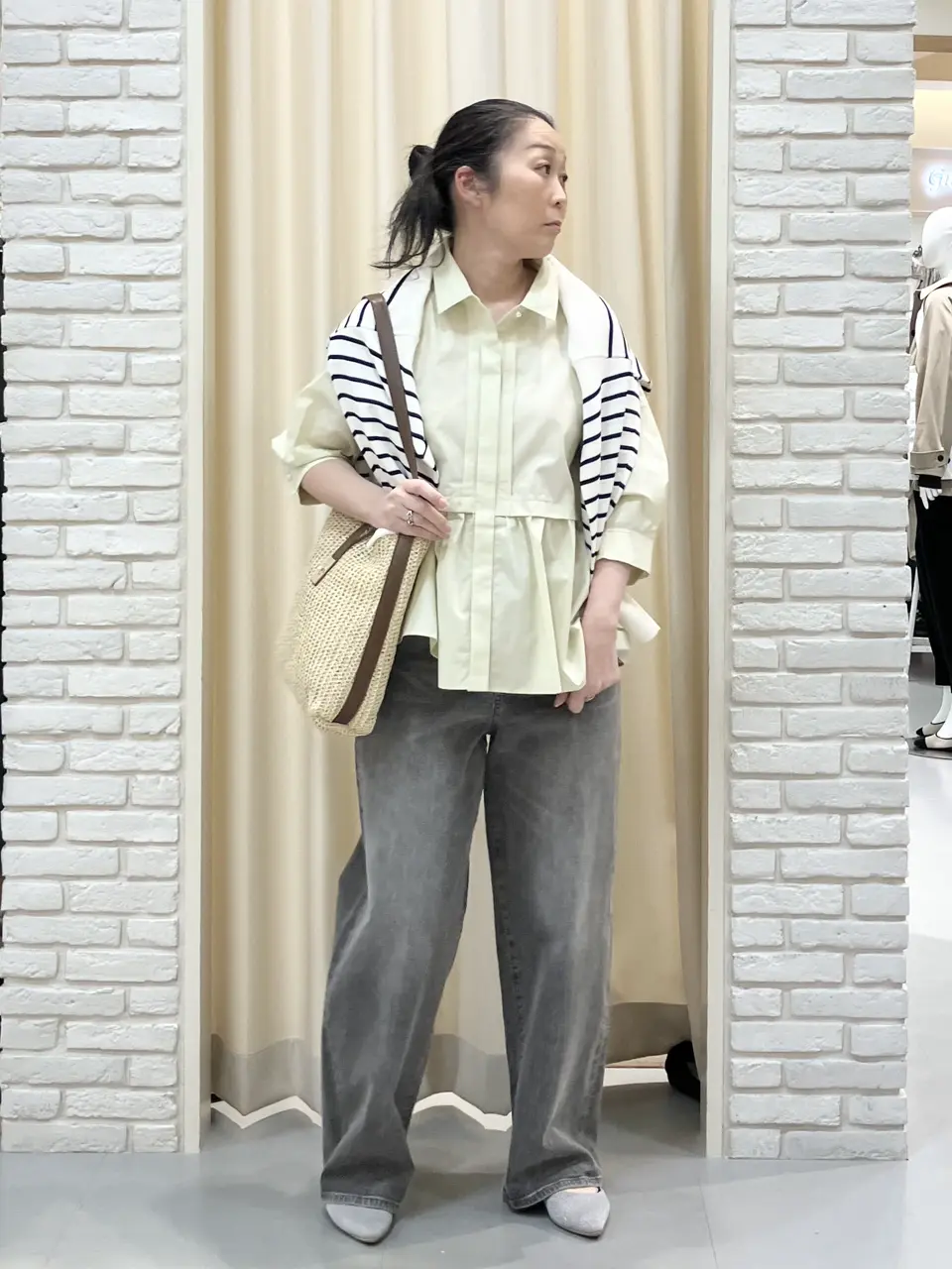 ONWARD CROSSET SELECT 中野 コーディネート画像