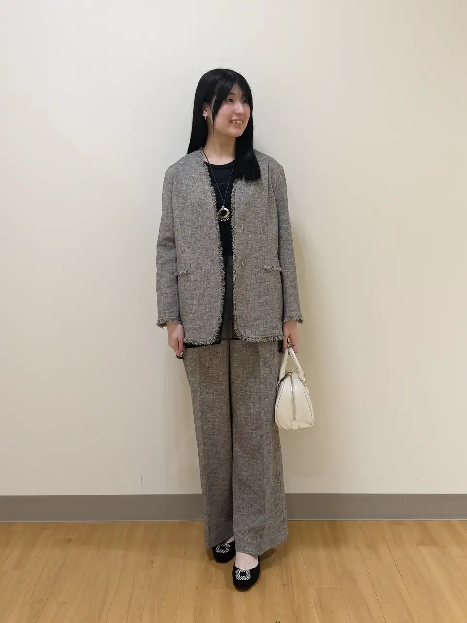 ONWARD CROSSET SELECT Aina コーディネート画像